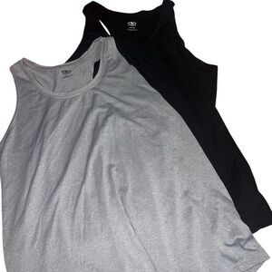 Woman’s work out tops size large